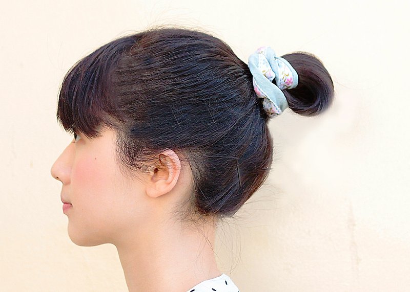 [The MAMA's Coset] cowboy ribbon large intestine hair ring - light blue flowers - Hair Accessories - Other Materials Blue