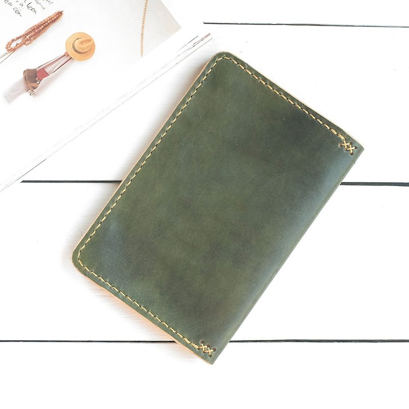 Rustic passport cover | Morning tree green hand-dyed vegetable tanned cow leather | multi-color - Passport Holders & Cases - Genuine Leather Green