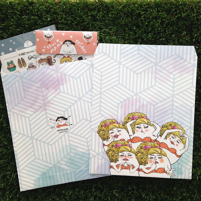 Piglet Dive, paper bag / 4 pics - Envelopes & Letter Paper - Paper Multicolor