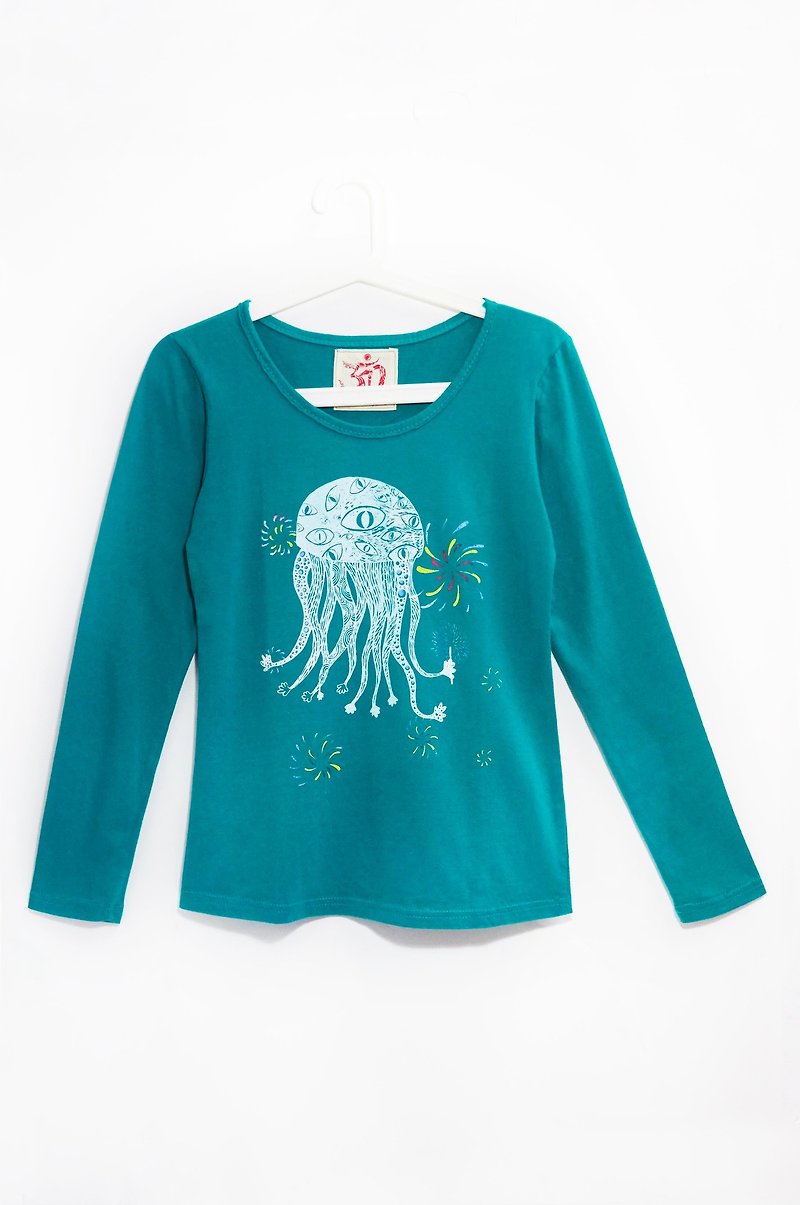 Feel the fresh wind cotton long-sleeved shirt / travel T- want to go to the beach to play (blue-green) - Women's Tops - Cotton & Hemp Blue