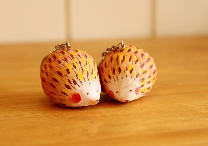 Heal Hedgehog - Wood Key Ring - Pink Tangerine - งานไม้/ไม้ไผ่/ตัดกระดาษ - ไม้ สึชมพู