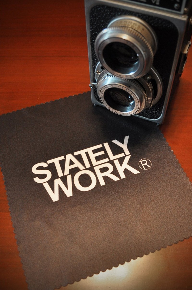 STATELYWORK 文字LOGO眼鏡布 - 其他 - 棉．麻 白色