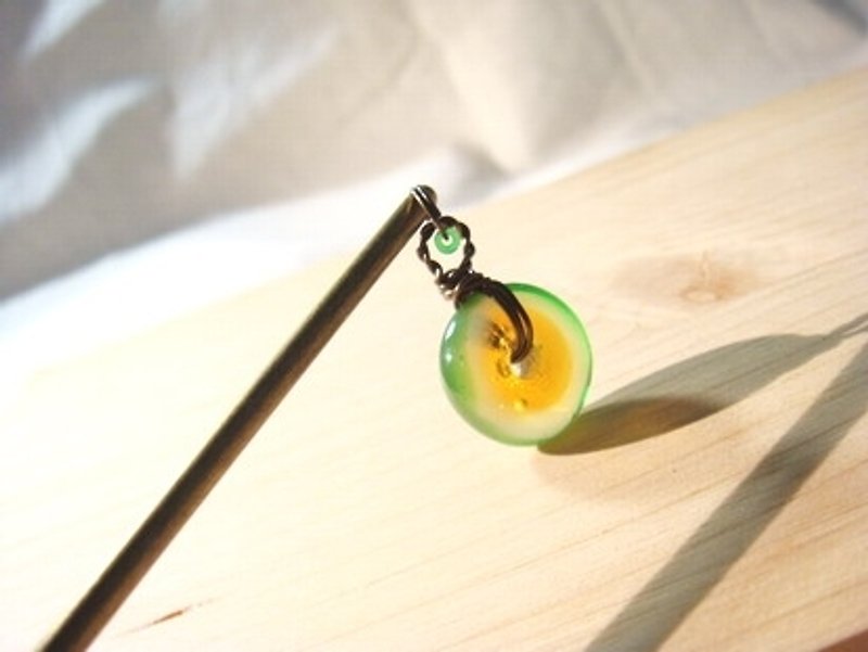 柚子林琉璃 - 髮簪 - 甜甜圈的悸動 (檸檬草) - 髮飾 - 玻璃 多色