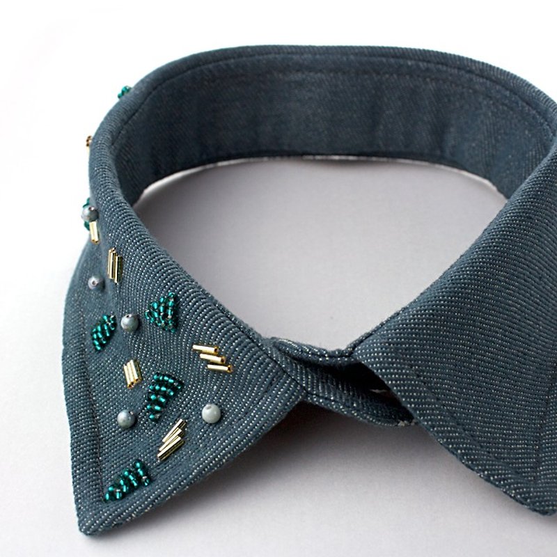 With collar (geometry) - Other - Other Materials Blue