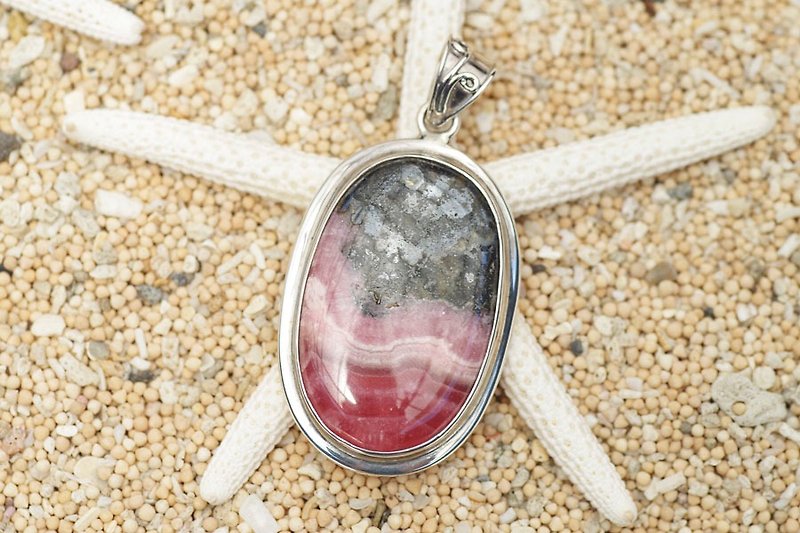 Rhodochrosite pendant - Necklaces - Gemstone Red