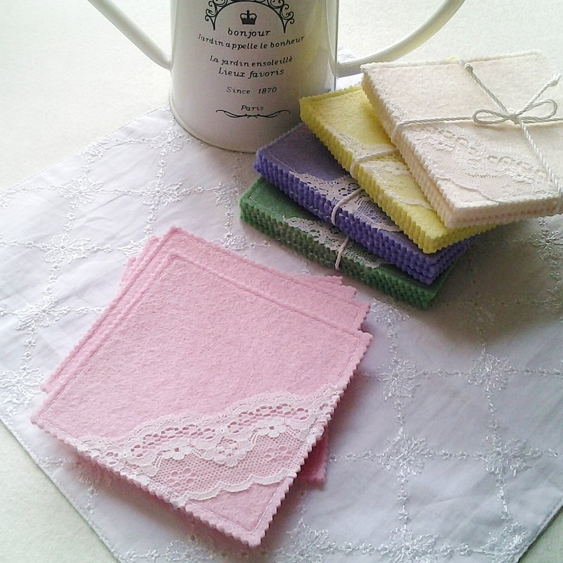 MFP pink felt fabric handmade lace coasters into four groups - ที่รองแก้ว - วัสดุอื่นๆ สึชมพู