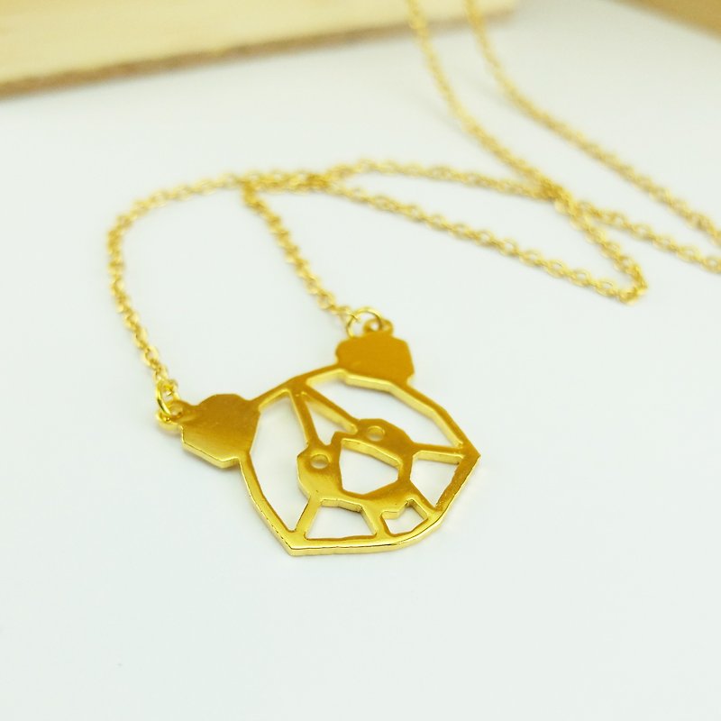 Panda Head Necklace, Geometric Animal Jewelry, Panda Gifts, Gold Plated Pendant - 項鍊 - 其他金屬 金色