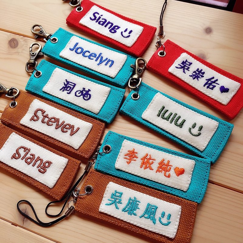 Embroidered word cloth tag production to order* - พวงกุญแจ - ผ้าฝ้าย/ผ้าลินิน หลากหลายสี