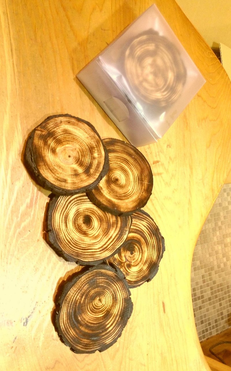 Five-piece Natural Caramel Raw Wooden Coaster - ที่รองแก้ว - ไม้ สีนำ้ตาล