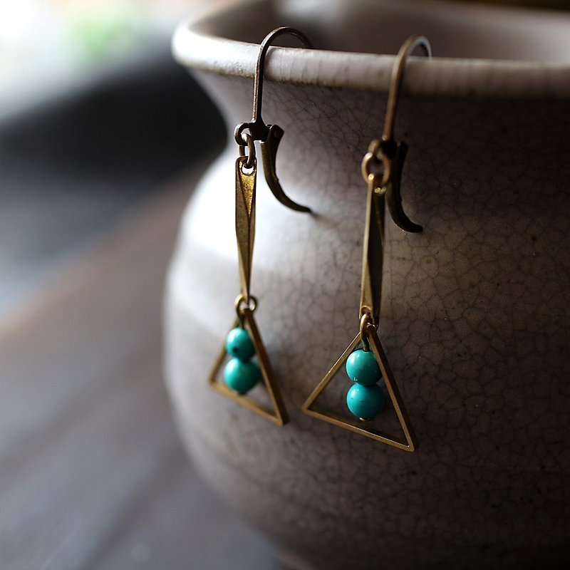 Muse natural wind series NO.185 blue turquoise triangle brass earrings - Earrings & Clip-ons - Gemstone Blue