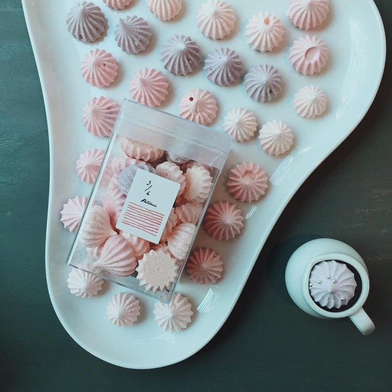 四分之三法式甜點 ［法式蛋白糖霜 Meringue］ - 零食/點心 - 新鮮食材 多色