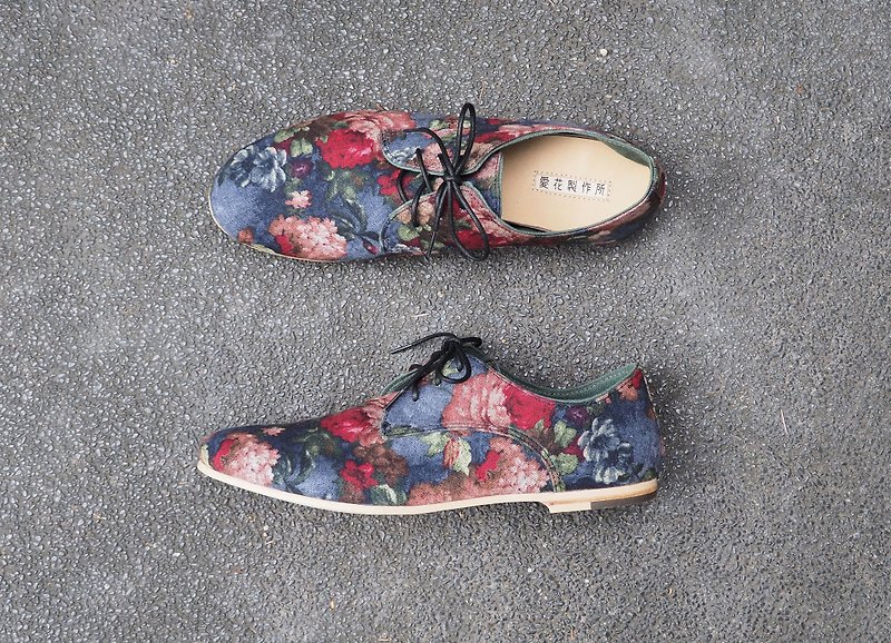He loves flowers handmade shoes Germany - classic love flower cloth - Men's Casual Shoes - Other Materials Blue