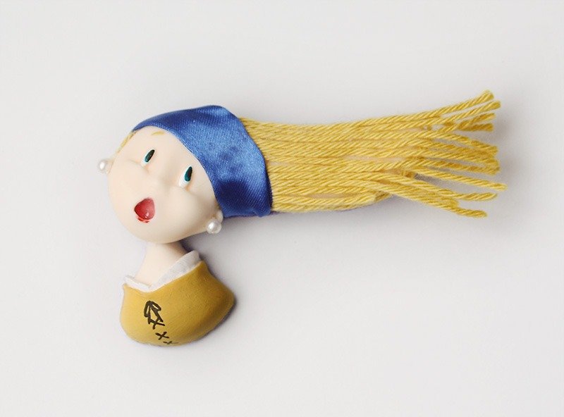 the gust girl  masterpiece ver. Girl with a Pearl Earring - เข็มกลัด - พลาสติก สีเหลือง