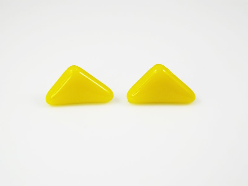 Triangle handmade glass earrings - light yellow - ต่างหู - แก้ว สีเหลือง