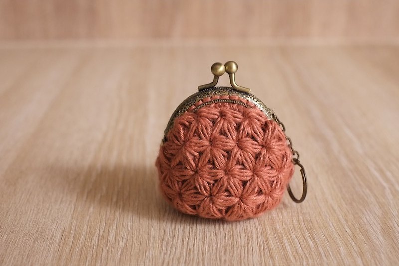 毛線編織 星星口金包 - 零錢包/小錢包 - 其他材質 紅色