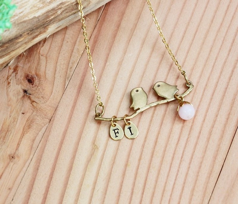 Customized pendants hand typing along the forest department -fall in love to fall in love brass-plated 16K gold necklace minimalist geometric letters Personalized Valentine's Day gift. Birthday. Day - สร้อยคอ - โลหะ 