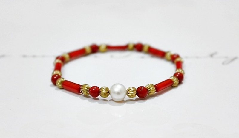 Natural stone x brass bracelet _ beaming - Bracelets - Gemstone Red