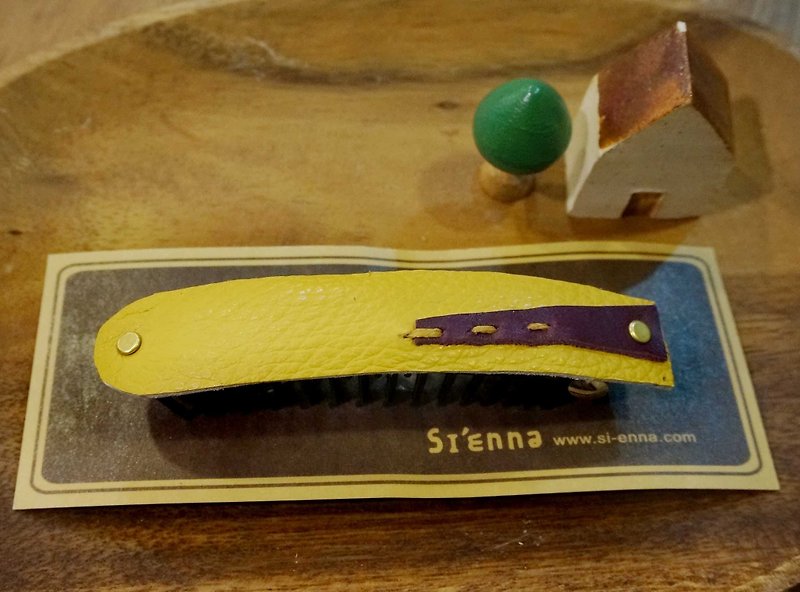 Sienna leather hairpin - เครื่องประดับผม - หนังแท้ สีเหลือง