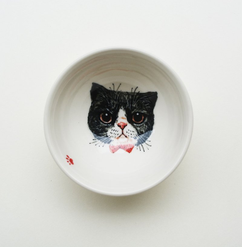 Hand-painted small tea cup-gray puppet cat - Teapots & Teacups - Porcelain Gray