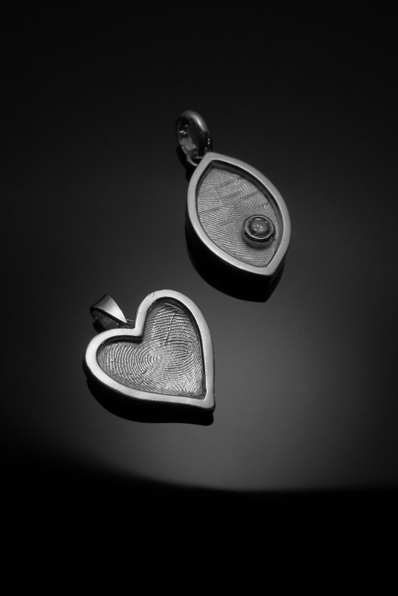 Fingerprint bag frame marquise pendant / 925 sterling silver / fingerprint silver ornaments / customized handmade - สร้อยคอ - โลหะ สีเงิน