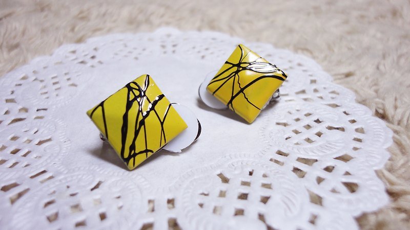 NiCorn hand made - Great Rock Season - black ink on yellow stripe rivets retro earrings (ear clip-on) - Earrings & Clip-ons - Other Materials Yellow