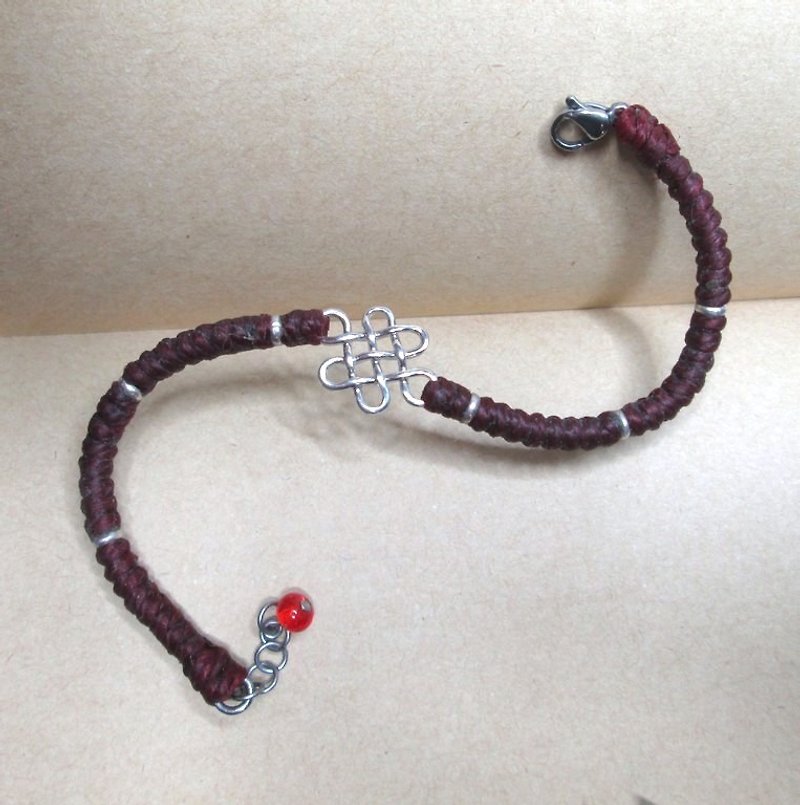 Yunyu ~ "Endless Pan Length ~ Full of Fortune" ~ Handmade‧950 Silver+ Silk Wax Thread Bracelet - Bracelets - Other Metals Red