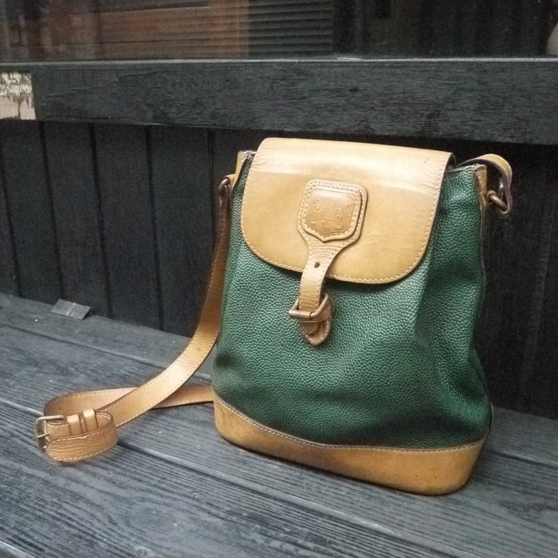 夕卡 ShiKa// Vintage BAG St.Lopey 經典壓紋Pvc植鞣牛皮側背包 {A1-106} - 側背包/斜背包 - 其他材質 綠色