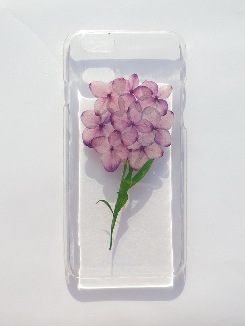 Handmade phone case, Pressed flowers phone case, iphone 6, Purple Hydrangea - เคส/ซองมือถือ - พลาสติก สีม่วง