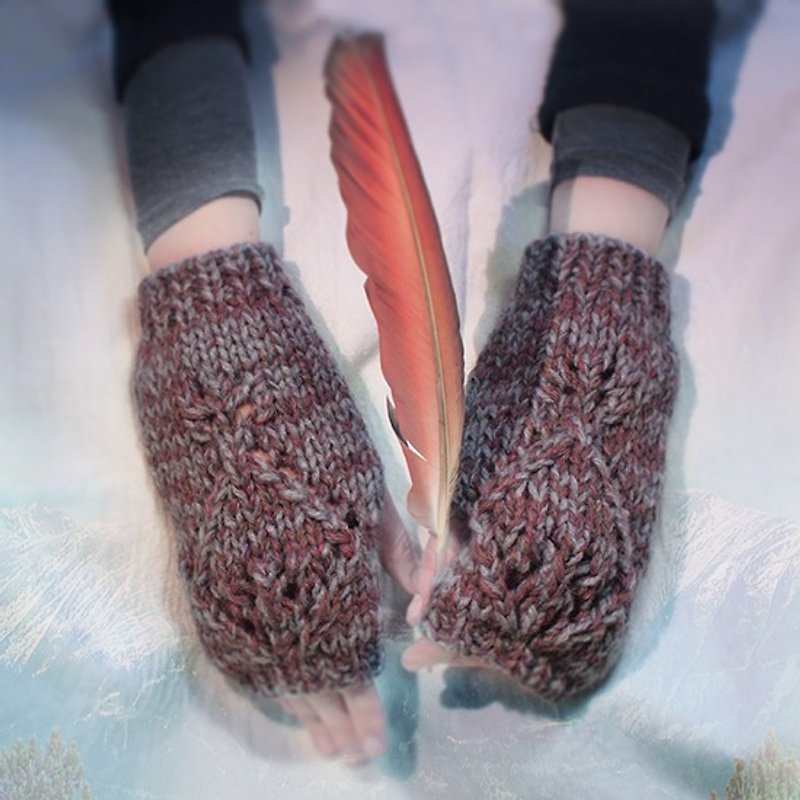 ✡ antique cable knit half finger gloves - Indian ✡ handmade knitwear for men and women neutral Wide turbot reddish brown stippling pattern type tribe gray - ถุงมือ - วัสดุอื่นๆ สีแดง