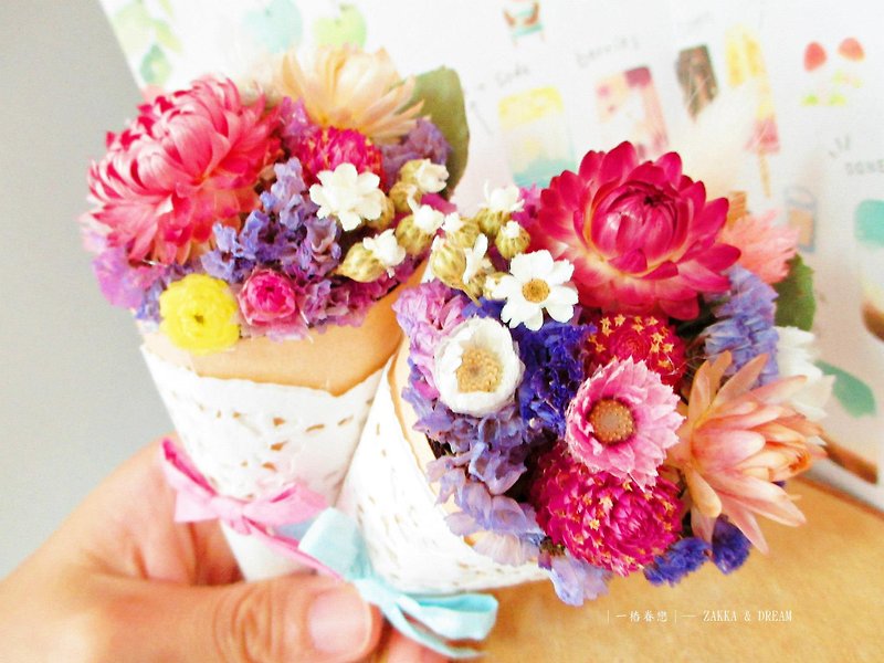 [Lianlian Mini Cone Flower-Cowhide Lace Style] Dry Flower Wedding Object - ของวางตกแต่ง - วัสดุอื่นๆ 