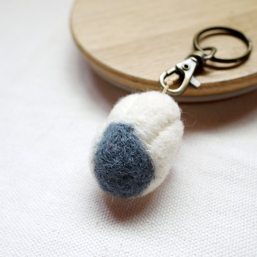 【Wool's】羊毛氈兒 羊毛氈貓掌鑰匙圈-白底灰點點