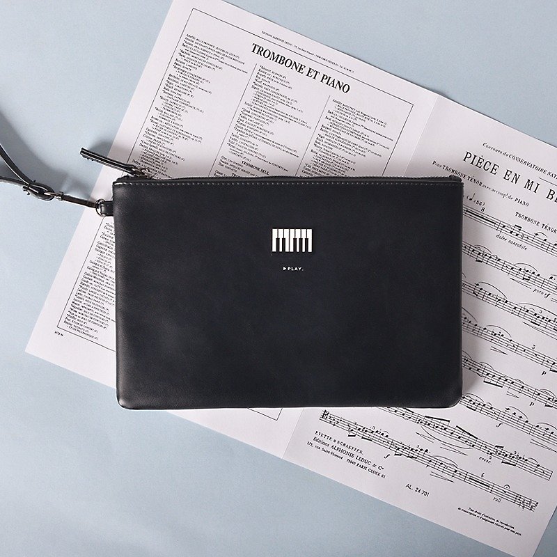 KIITOS Music Series debris bag / clutch / MINI IPAD package - piano Christmas gifts section #PinkoiXmas # # # fast arrival - กระเป๋าคลัทช์ - หนังแท้ สีดำ