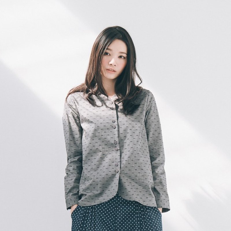 Xu Xu children ♪ tidy V-neck three-dimensional texture iron gray shirt _ Limited - Women's Shirts - Other Materials Gray