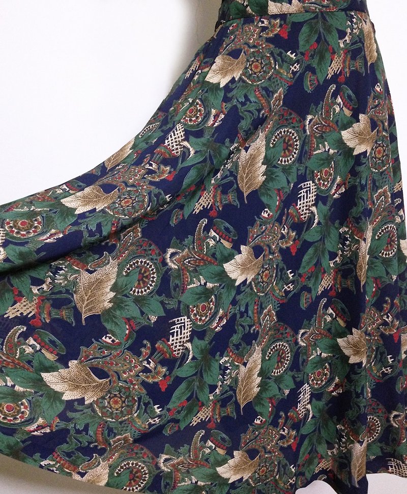 バック海外ヴィンテージ時間[日本/古典的なトーテムの大きなスカートのドレスアンティーク光]ヴィンテージドレスVINTAGE - スカート - その他の素材 ブルー