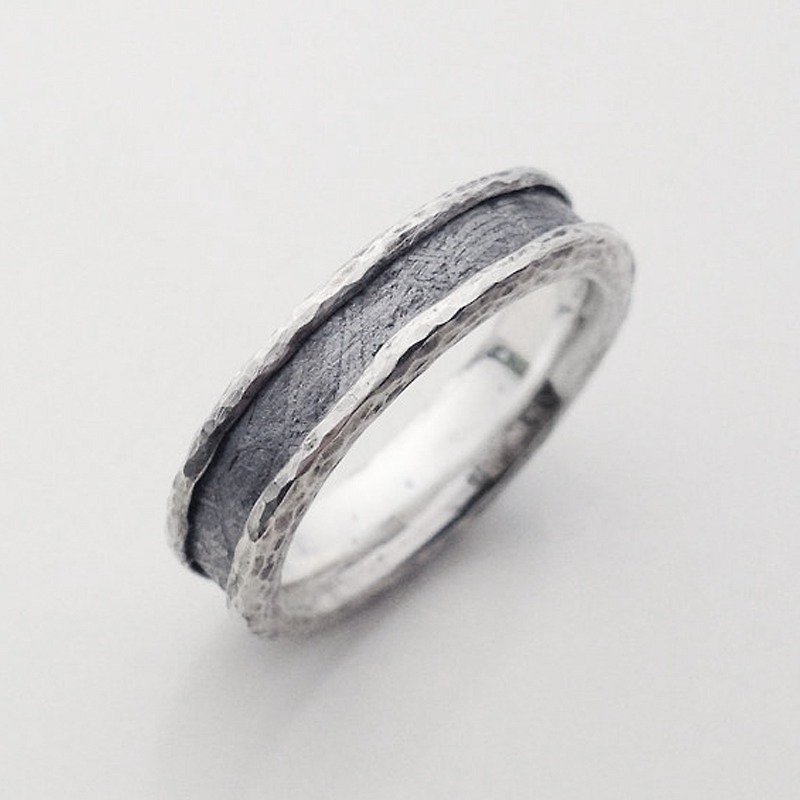 Meteorite Ring - Hammered Silver Ring Meteorite Inlay - Rustic Wedding Band - Unisex Ring - General Rings - Gemstone Silver