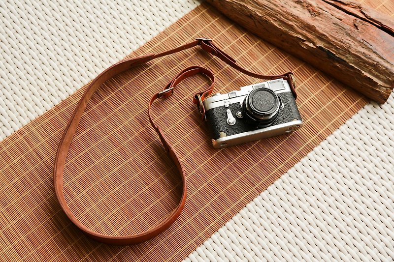 hykcwyre Handmade Leather Camera Strap, Personalise, Comfort, Leica,Canon,Nikon - ID & Badge Holders - Genuine Leather Multicolor