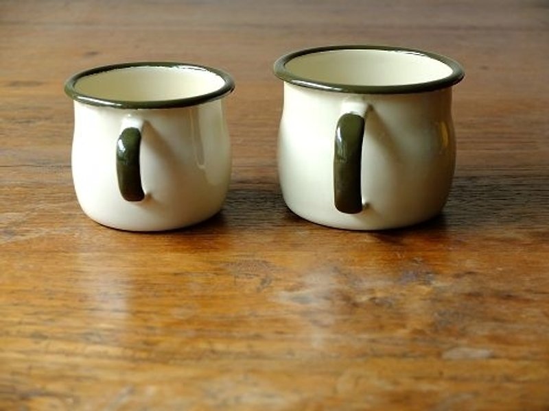 emalia OLKUSZ Poland enamel mug 250ml light beige - Mugs - Other Metals White