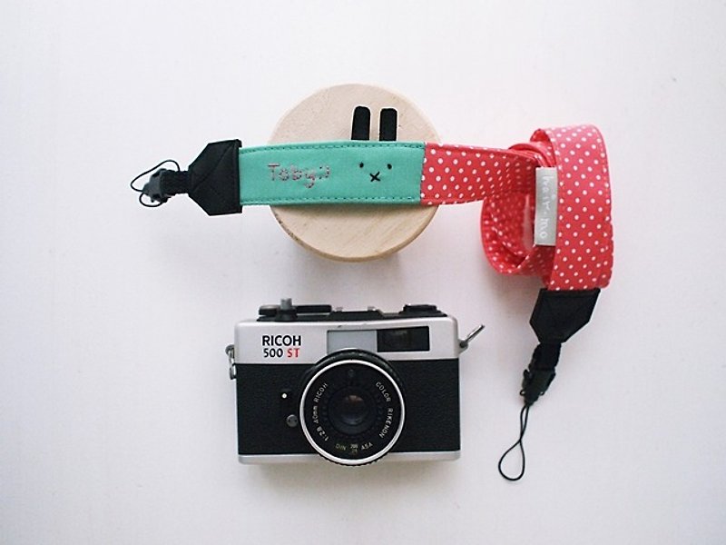 hairmo. Black X Mouth Rabbit Double-Hanging Camera Strap Leather Quick Release Group-11 Rose Red Dot (Small Hole) - กล้อง - วัสดุอื่นๆ สีแดง