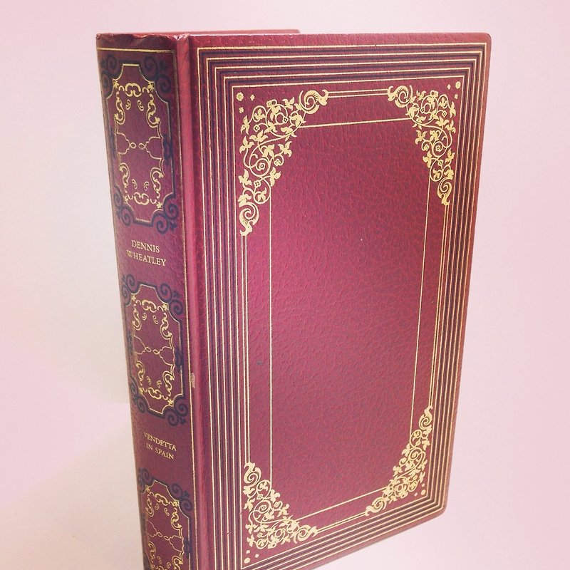 British English original printed hardcover fiction books - หนังสือซีน - กระดาษ สีกากี