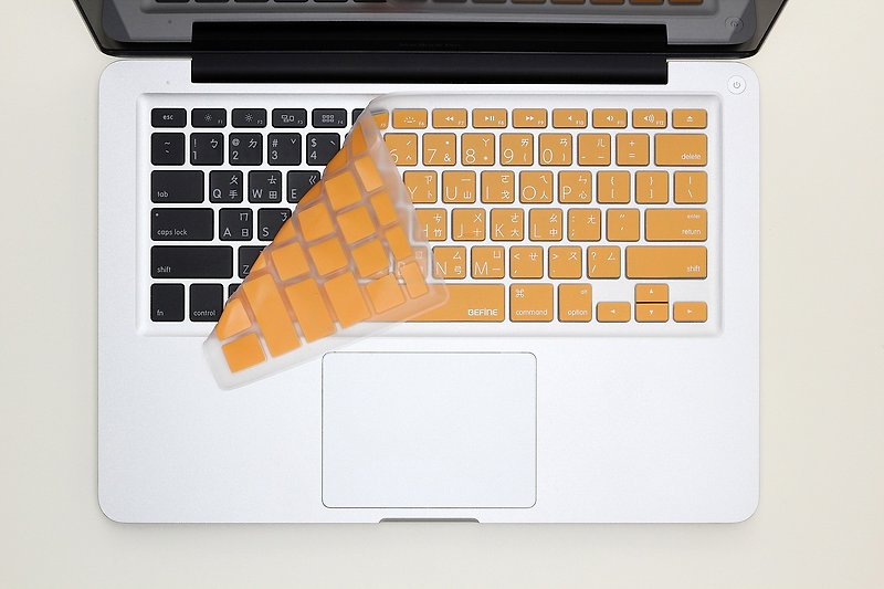 BEFINE Apple MacBook Pro 13/15/17 special keyboard protective film (KUSO Chinese Lion Edition) Orange bottom white (8809305222610) - Computer Accessories - Other Materials Orange