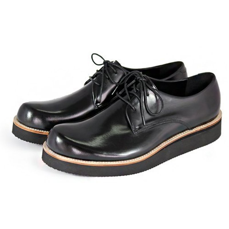 Leather sneakers Hazel M1126 Black - รองเท้าหนังผู้ชาย - หนังแท้ สีดำ