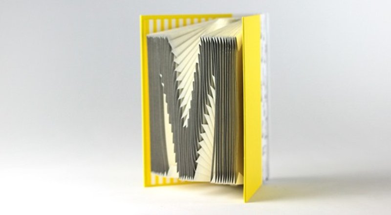 FOLDING BOOK – ALPHABET (YELLOW) - สมุดบันทึก/สมุดปฏิทิน - กระดาษ สีเหลือง