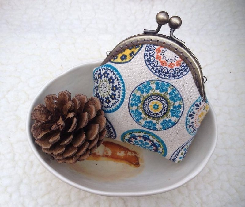 ﹝ Clare ﹞ retro print fabric hand-made purse mouth gold - Coin Purses - Other Materials Blue