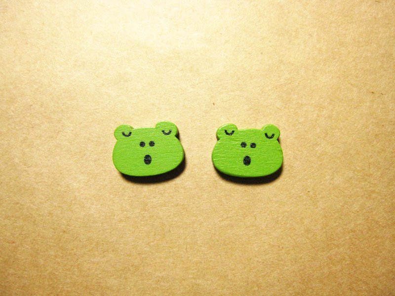 // 耳環：小青蛙唱歌 // - 耳環/耳夾 - 木頭 綠色