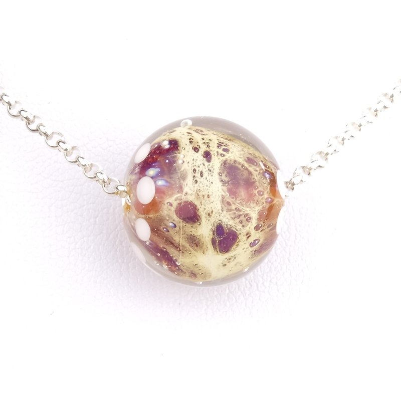 Universe, the Milky Way galaxy silver necklaces handmade glass beads - สร้อยคอ - แก้ว สีม่วง