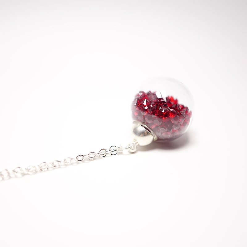 A Handmade Red Crystal Glass Ball Necklace - Chokers - Glass 