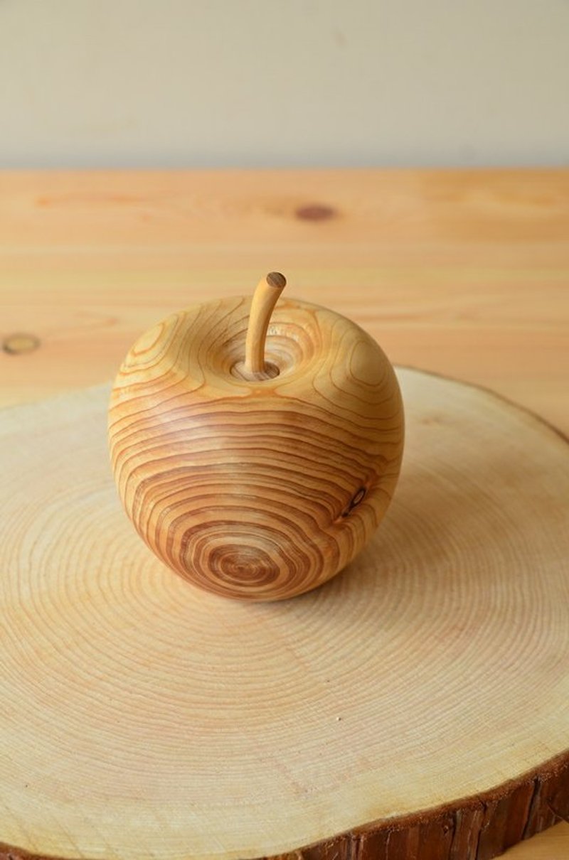 Wooden Apple(size L)accessory for essential oil - Fragrances - Wood Gold