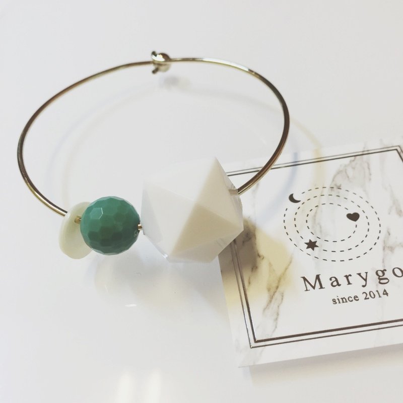 Marygo﹝清爽色系幾何體﹞金色手環 - 手鍊/手環 - 其他金屬 
