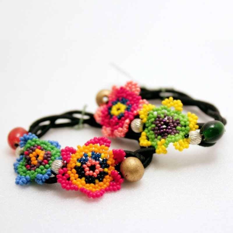 ☆ saibaba ethnique // beaded flower hair ring ☆ - Hair Accessories - Other Materials Multicolor