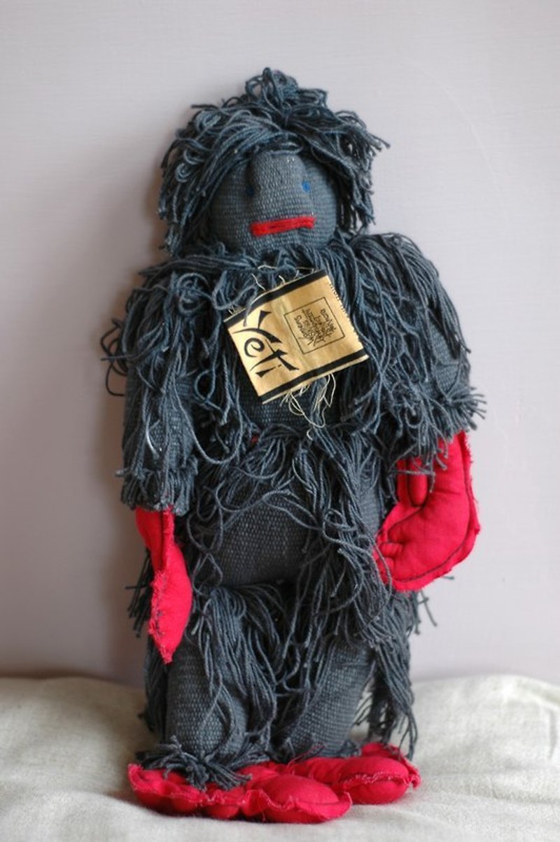 Hand-woven cotton doll -yeti (the legendary Bigfoot Yeti) - Black - Large - ตุ๊กตา - ผ้าฝ้าย/ผ้าลินิน 